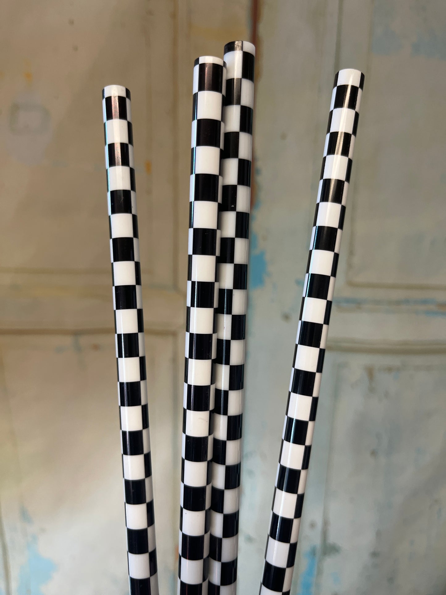 40oz Black & White Checkered Print Straw