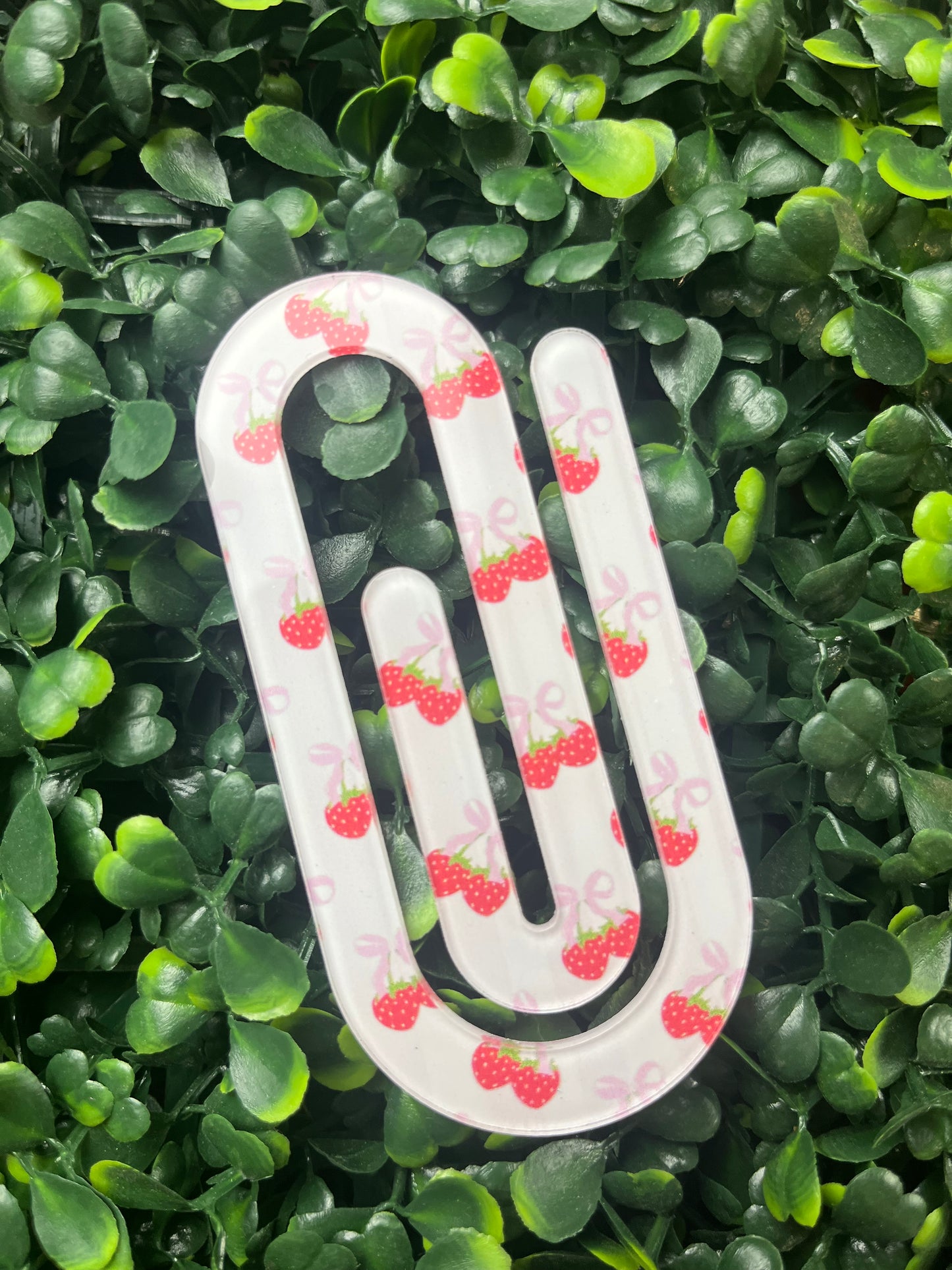 Strawberries & Bows Bookmark/Jumbo Paperclip