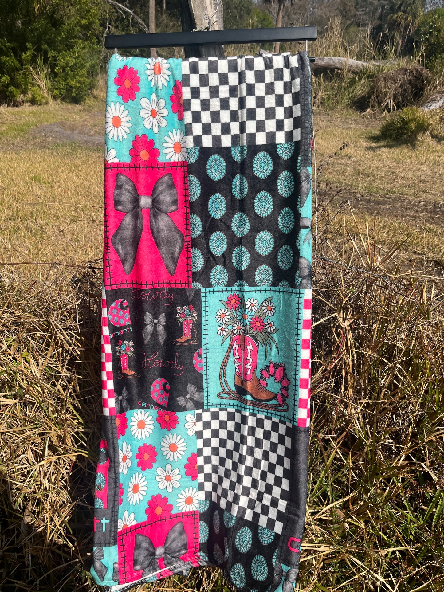 Western Checkered & Bows Blanket